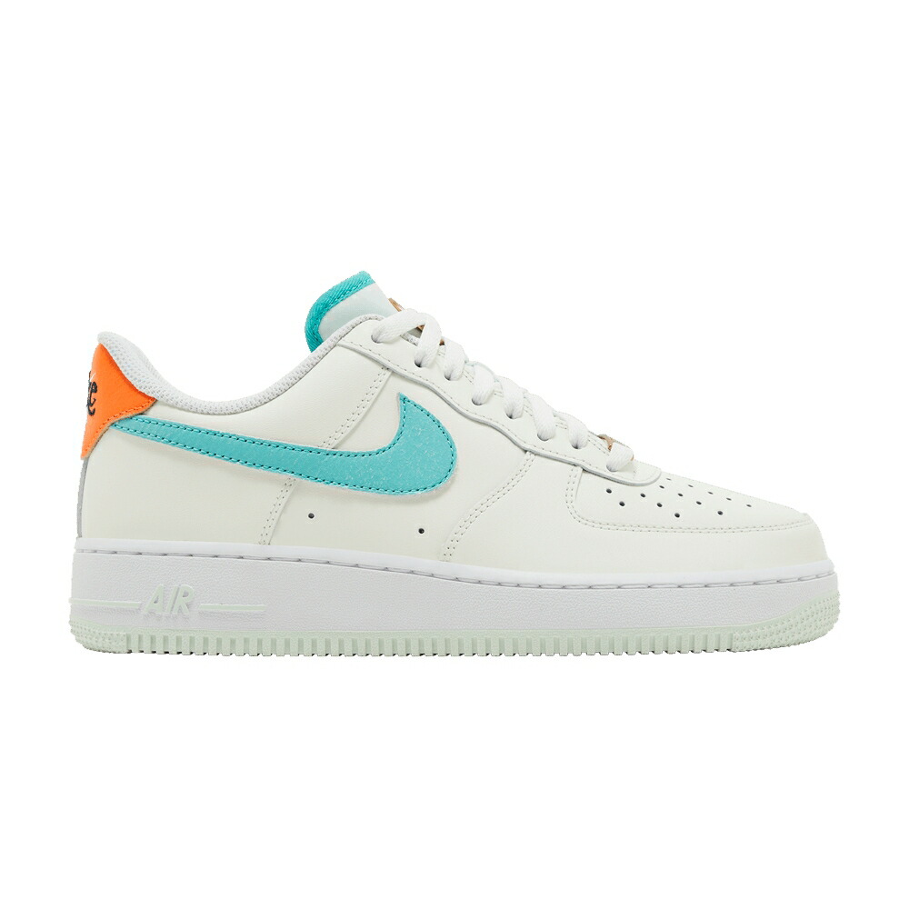 ナイキ 白いこと 白いこと 緑 緑であること 空軍 \u002707 \u0027BE ONE\u0027 スニーカー メンズ NIKE AIR FORCE 1 LV8 THE / SAIL WHITE BARELY GREEN GREEN