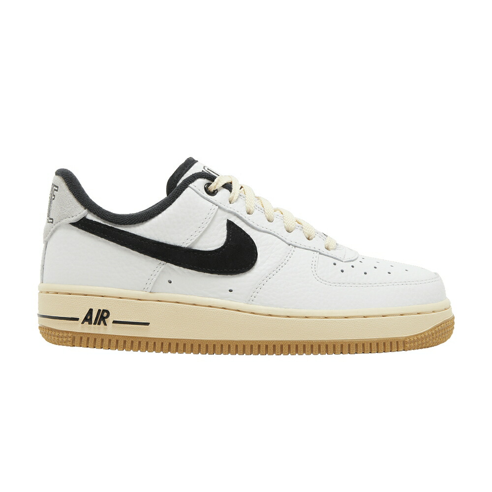 ナイキ 白色 ホワイト 黒色 ブラック エアフォース 07 COMMAND BLACK スニーカー レディース NIKE WMNS AIR FORCE 1 - WHITE / SUMMIT WHITE BLACK MUSLIN GUM