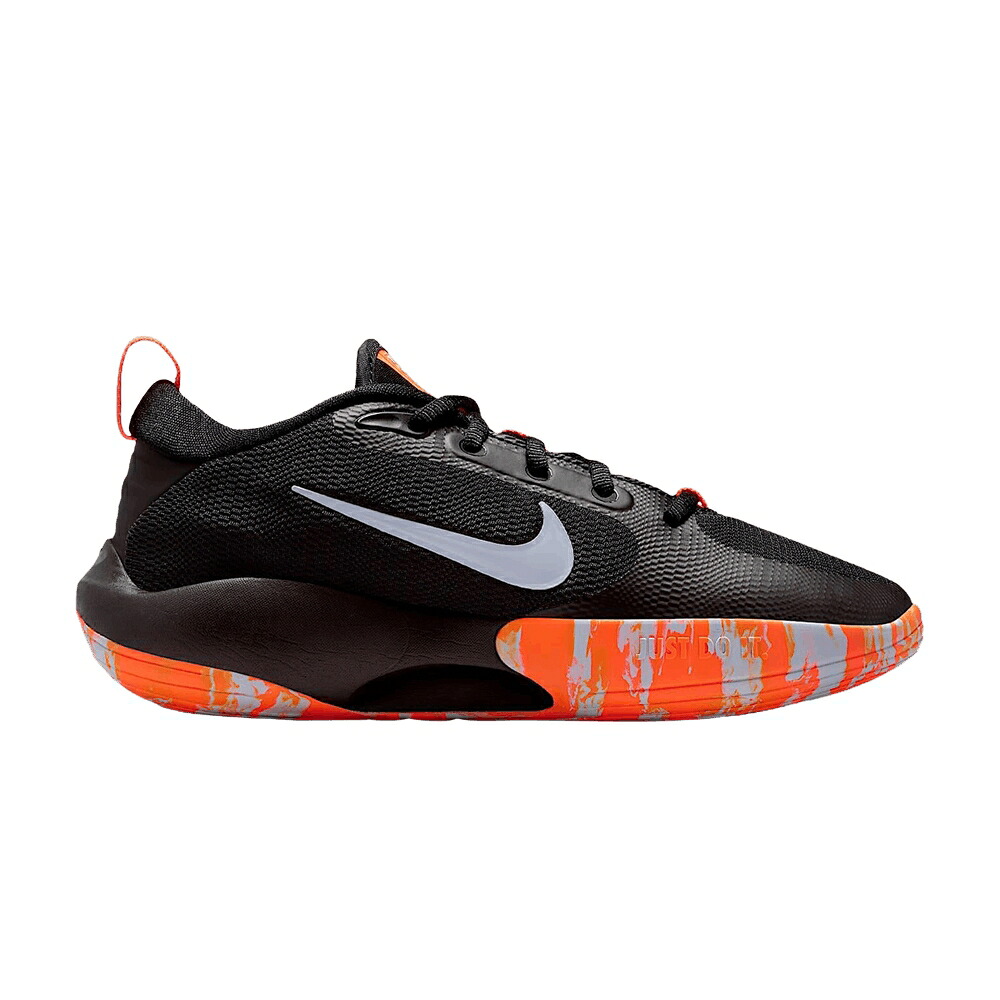 ナイキ 黒色 ブラック 橙 オレンジ 'BLACK ORANGE' ジュニア キッズ NIKE ISOFLY GS TOTAL / BLACK TOTAL ORANGE BRIGHT CITRUS ベビー マタニティ スニーカー｜スニケス