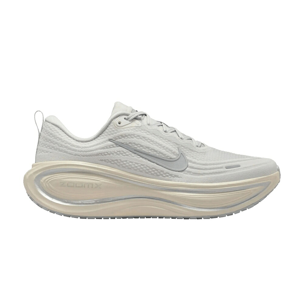 ナイキ プラチナム 銀色 シルバー 'PLATINUM TINT' スニーカー メンズ NIKE VOMERO PLUS / PLATINUM TINT REFLECT SILVER