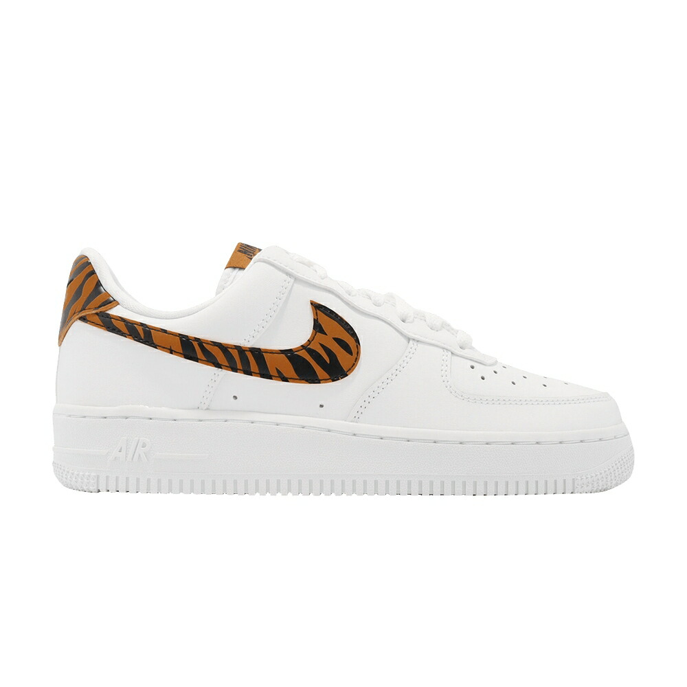 ナイキ 白色 ホワイト モナーク 黒色 ブラック エアフォース 07 TIGER STRIPES スニーカー レディース NIKE WMNS AIR FORCE 1 / WHITE MULTI COLOR MONARCH BLACK