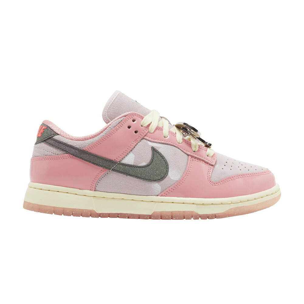 ナイキ ダンク サクラ色 黒いこと 黒いこと ダンクロー \u0027BARBIE\u0027 スニーカー レディース NIKE WMNS DUNK LOW LX / PINK FOAM PALE VANILLA BLACK