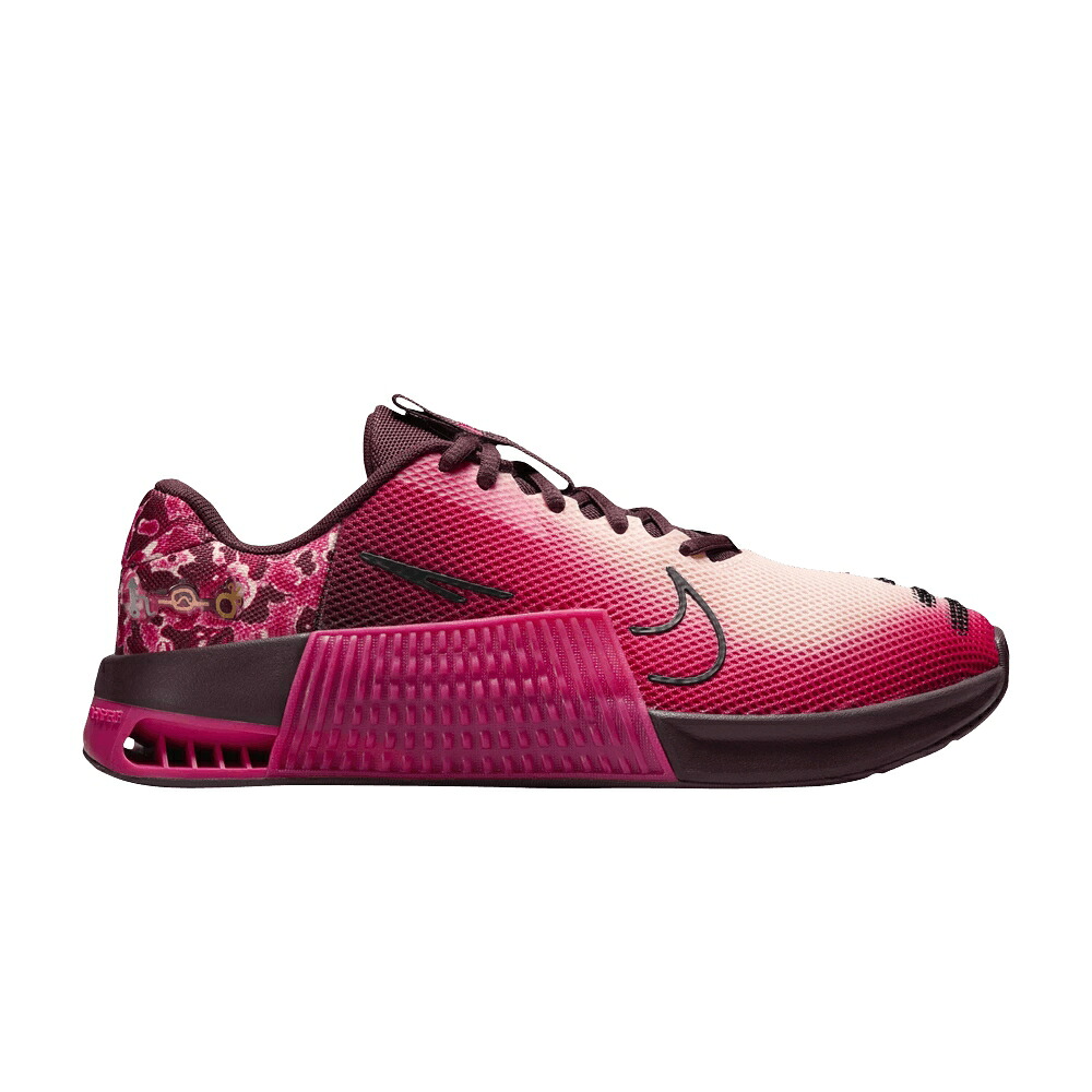 ナイキ アンプ ワイン色 バーガンディー 'BURGUNDY BEETROOT' スニーカー レディース NIKE WMNS METCON 9 AMP CRUSH / BURGUNDY CRUSH DARK BEETROOT｜スニケス