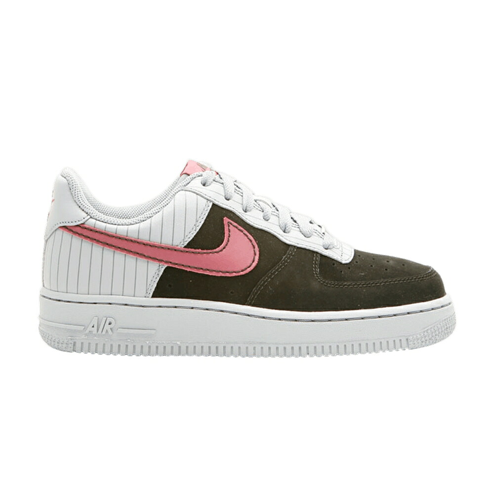 ナイキ 黒色 ブラック 灰色 グレー エアフォース '07 'MYTH' スニーカー レディース NIKE WMNS AIR FORCE 1 / BLACK MYTH PEBBLE GREY｜スニケス