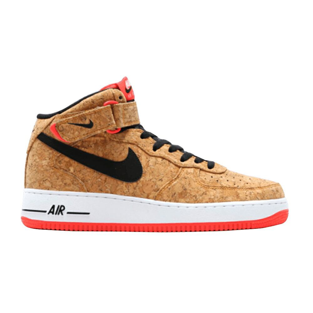 ナイキ ミッド 自然的 黒いこと 黒いこと クリムゾン 空軍 \u0027CORK\u0027 スニーカー メンズ NIKE AIR FORCE 1 MID / NATURAL BLACK BRIGHT CRIMSON