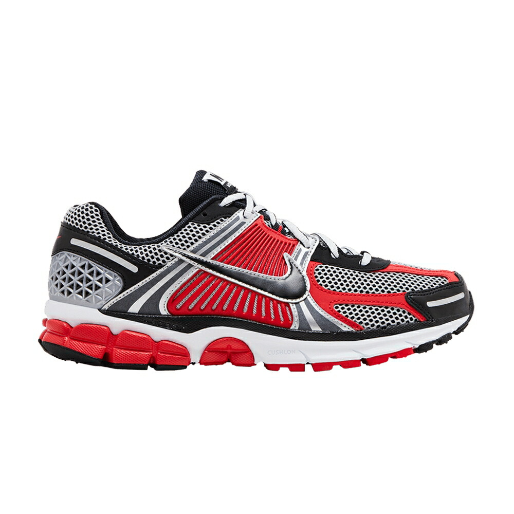 ナイキ メンズ 望遠レンズ しろがね色 しろがね色 黒いこと 黒いこと MEN\u0027S \u0027METALLIC RED\u0027 スニーカー NIKE AIR ZOOM VOMERO 5 SILVER UNIVERSITY / METALLIC SILVER BLACK UNIVERSITY