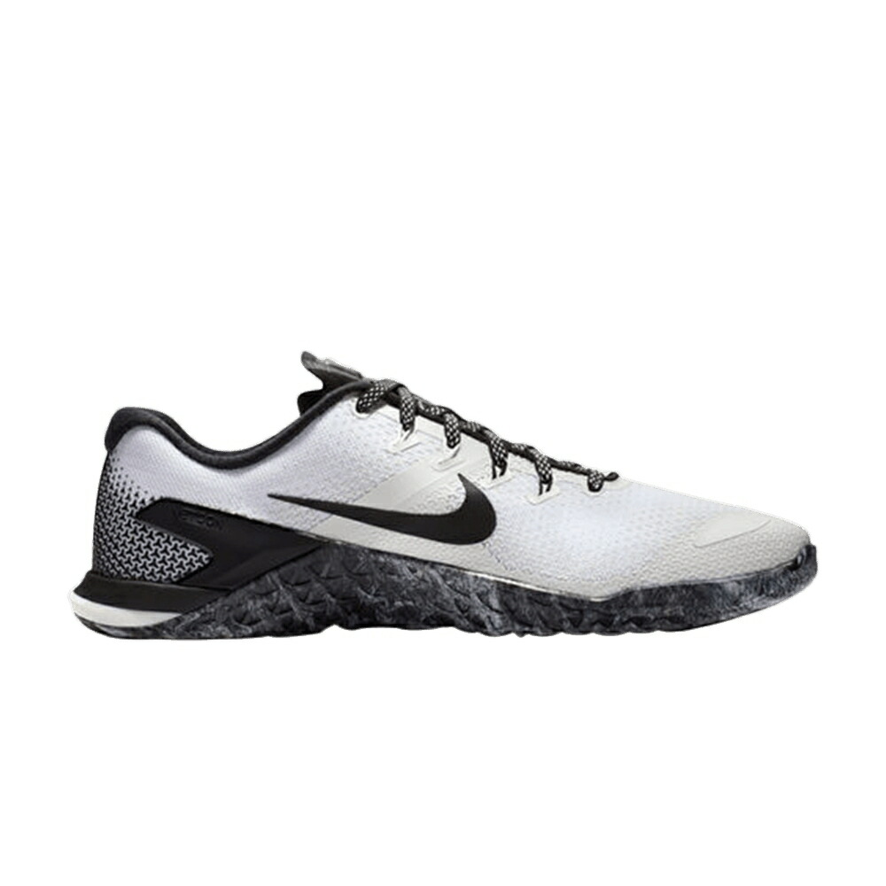 ナイキ 白色 ホワイト 黒色 ブラック 'WHITE SAIL' スニーカー メンズ NIKE METCON 4 / WHITE SAIL BLACK