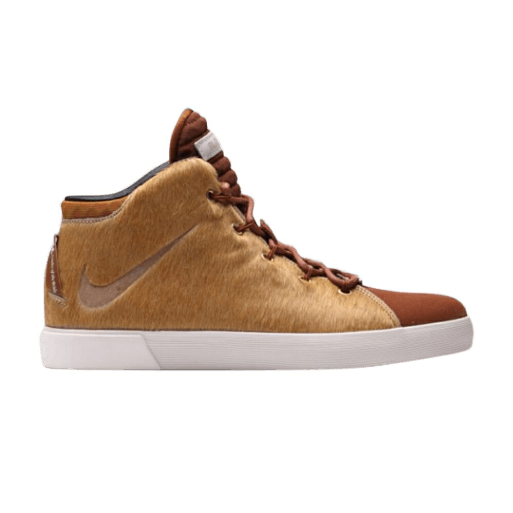 ナイキ レブロン ライフスタイル キャメル 'LION MANE' スニーカー メンズ NIKE LEBRON 12 NSW LIFESTYLE S / CAMEL HAZELNUT SAIL CAMEL｜スニケス