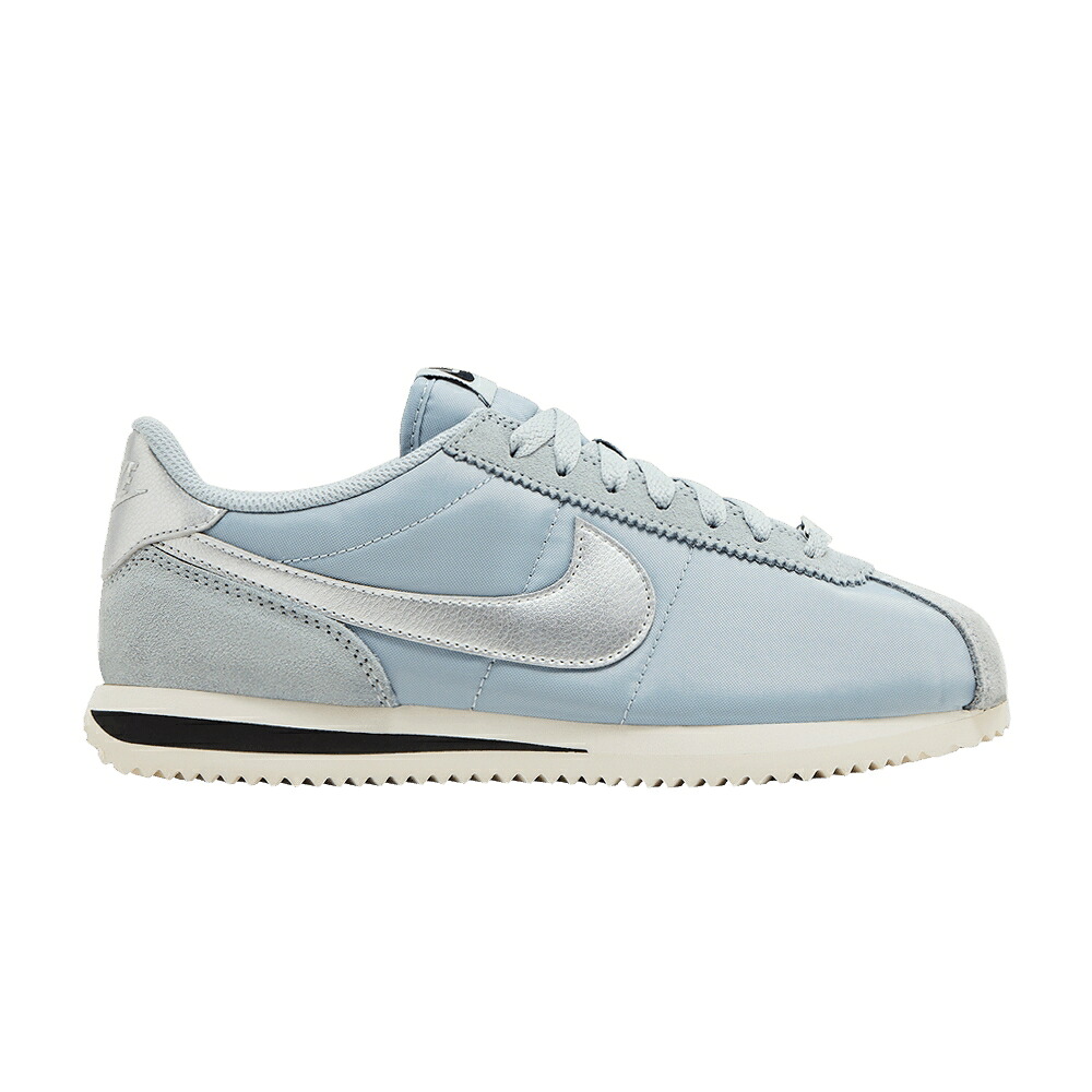 ナイキ コルテッツ しろがね色 しろがね色 \u0027LIGHT PUMICE\u0027 スニーカー レディース NIKE WMNS CORTEZ / LIGHT PUMICE METALLIC SILVER