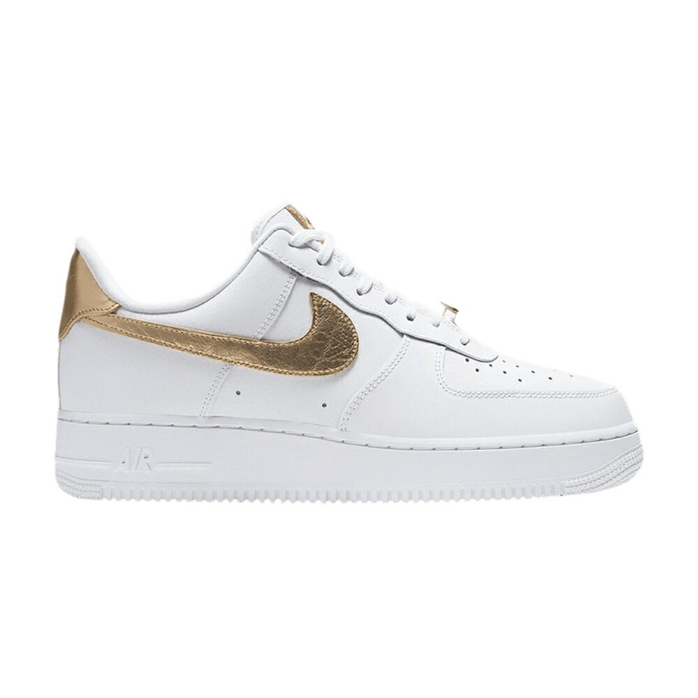 ナイキ 白いこと 白いこと ゴールド 空軍 \u002707 \u0027GOLD SWOOSH\u0027 スニーカー メンズ NIKE AIR FORCE 1 LV8 FOIL / WHITE METALLIC GOLD WHITE