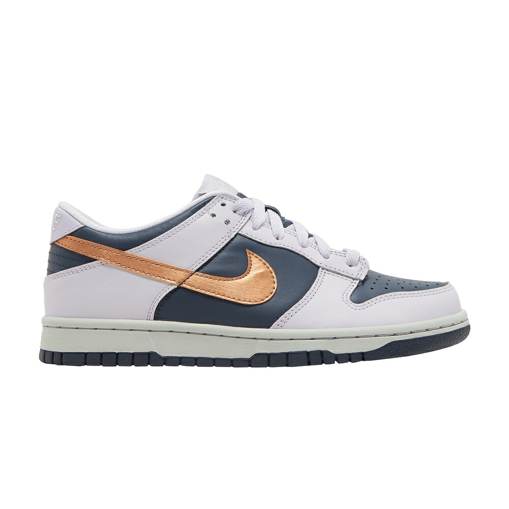 ナイキ ダンク サンダー 青味 青み 紫 相撲取り草 ダンクロー \u0027COPPER SWOOSH\u0027 御坊っちゃん キッズ NIKE DUNK LOW SE GS / THUNDER BLUE BARELY GRAPE VIOLET もの言う花 マタニティ スニーカー