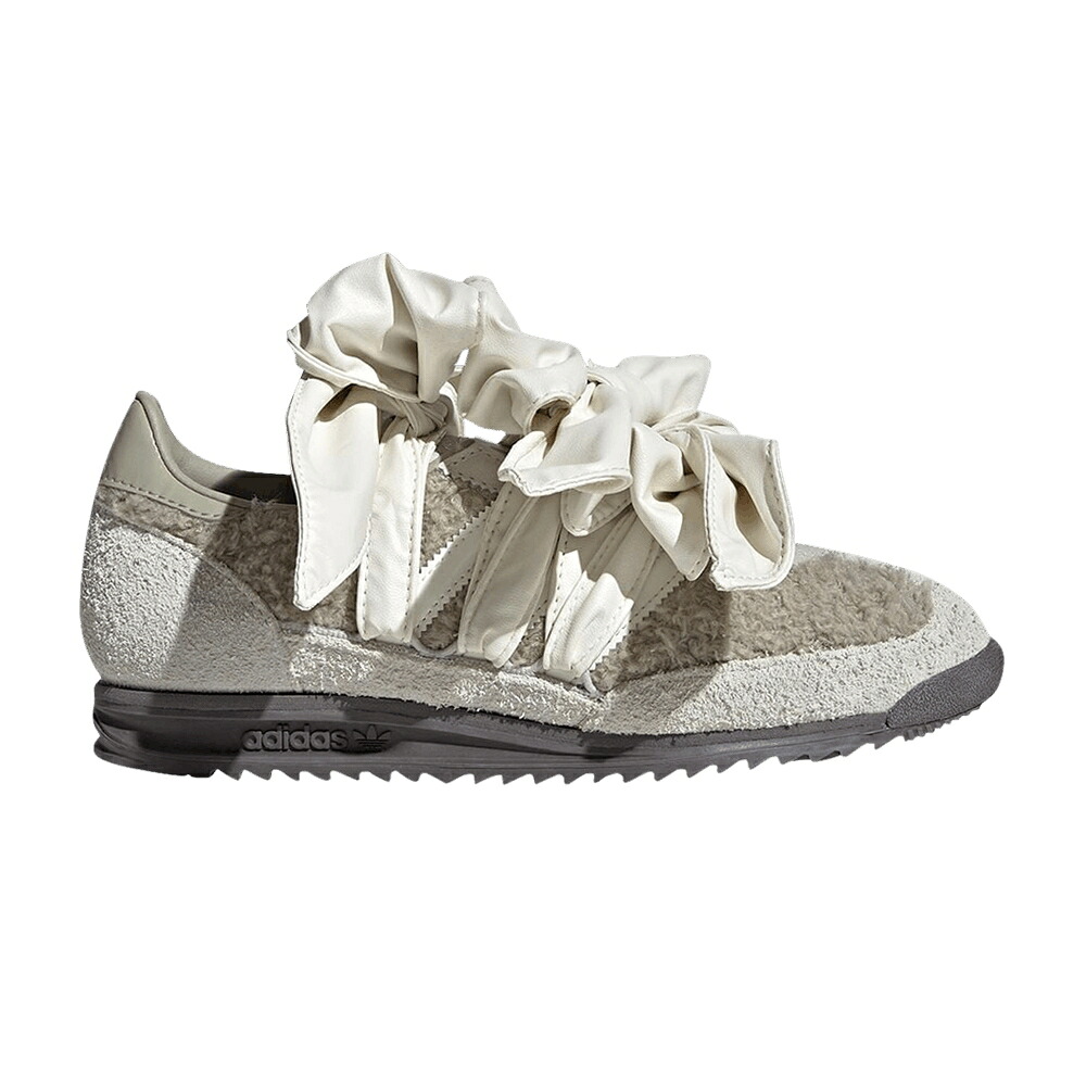 アディダス 薄墨色 薄墨色 白いこと 白いこと 濃灰色 \u0027GREY WHITE\u0027 スニーカー レディース ADIDAS CAROLINE HU X WMNS SL72 OG OFF / GREY ONE OFF WHITE CHARCOAL