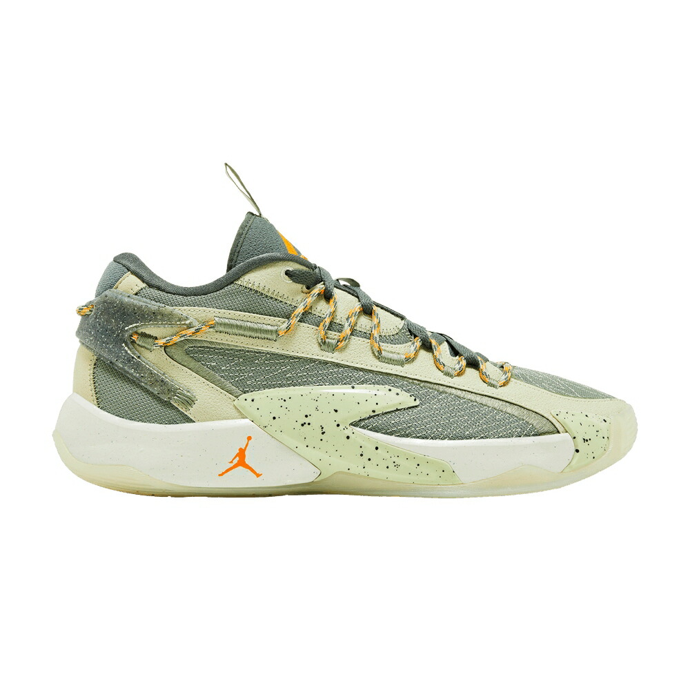 ナイキ オリーブ 佇まい 橙 オレンジ色 エアジョーダン \u0027OLIVE AURA\u0027 スニーカー メンズ AIR JORDAN AIR JORDAN LUKA 2 / OLIVE AURA VIVID ORANGE OIL