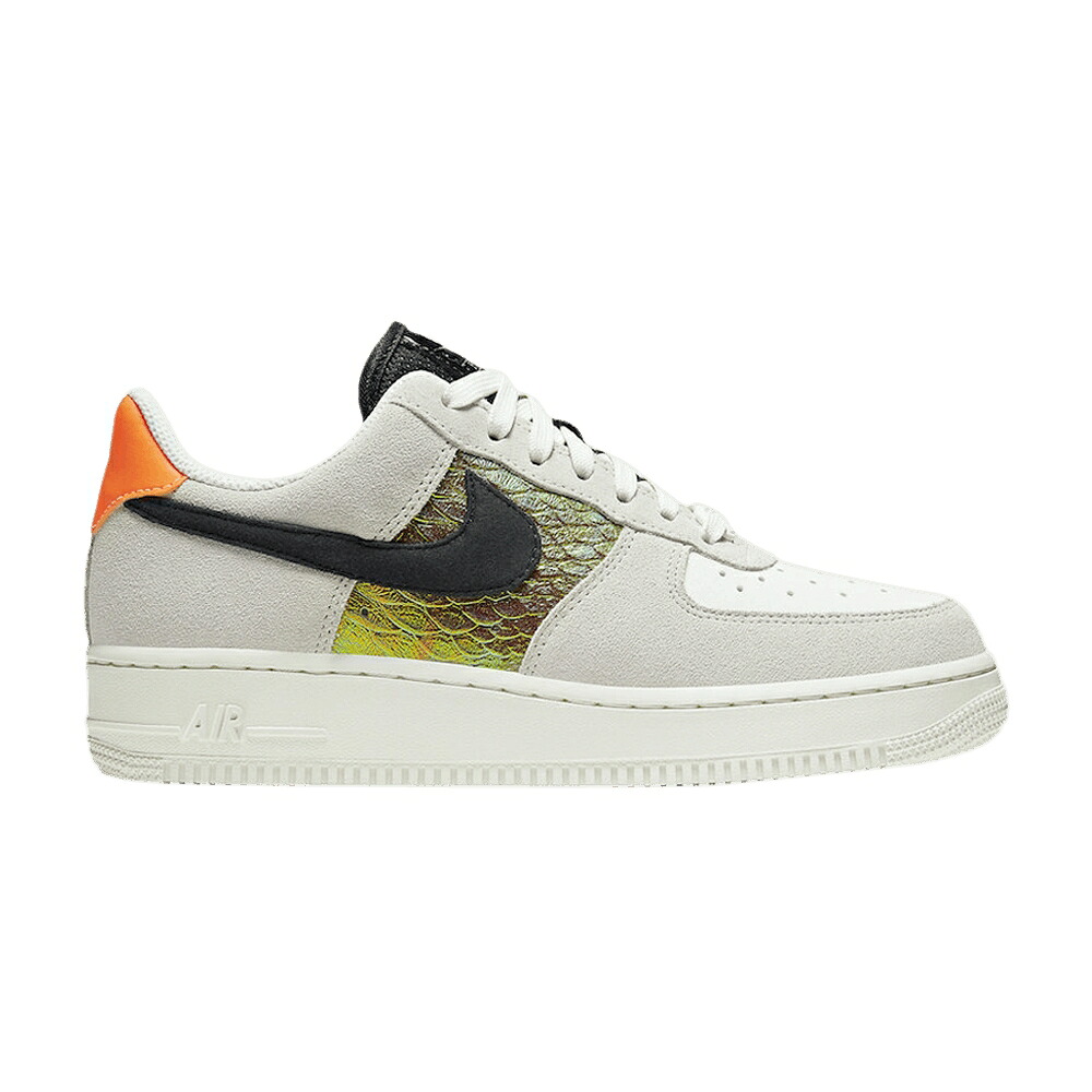 ナイキ クリムゾン 空軍 \u0027IRIDESCENT SNAKESKIN\u0027 スニーカー レディース NIKE WMNS AIR FORCE 1 LOW / LIGHT BONE SAIL HYPER CRIMSON