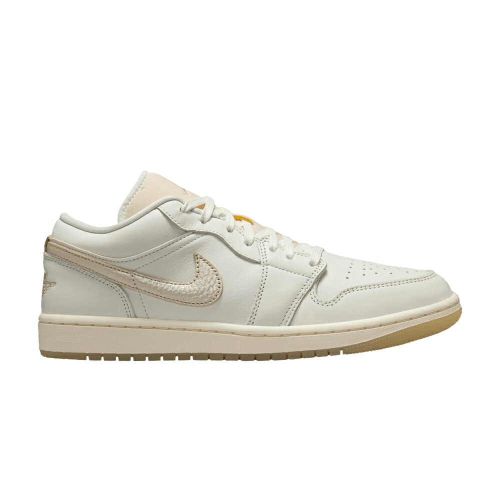 ナイキ ゴールド 象牙色 野球クラブ エアジョーダン \u0027HOOPS PACK\u0027 スニーカー レディース AIR JORDAN WMNS AIR JORDAN 1 LOW GOLD / SAIL PALE IVORY TEAM GOLD