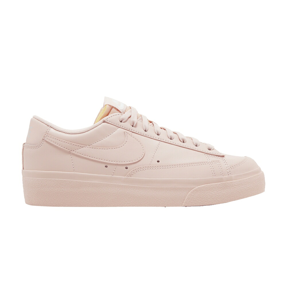 ナイキ ブレイザー 黒いこと 黒いこと 野球クラブ 橙 オレンジ色 \u0027ATMOSPHERE\u0027 スニーカー レディース NIKE WMNS BLAZER LOW PLATFORM / ATMOSPHERE BLACK TEAM ORANGE
