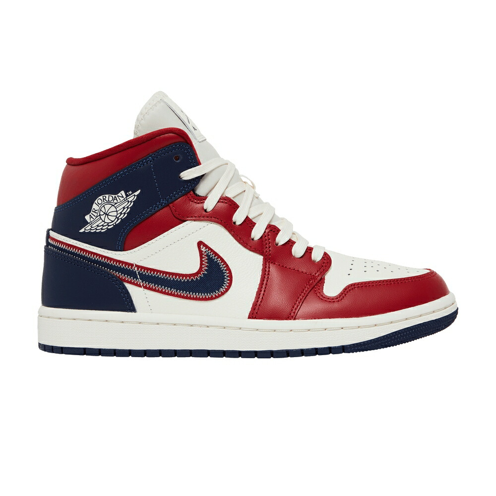 ナイキ ミッド 赤 赤いこと エアジョーダン \u0027USA\u0027 スニーカー レディース AIR JORDAN WMNS AIR JORDAN 1 MID SE 2022 / GYM RED SAIL LIGHT IRON ORE