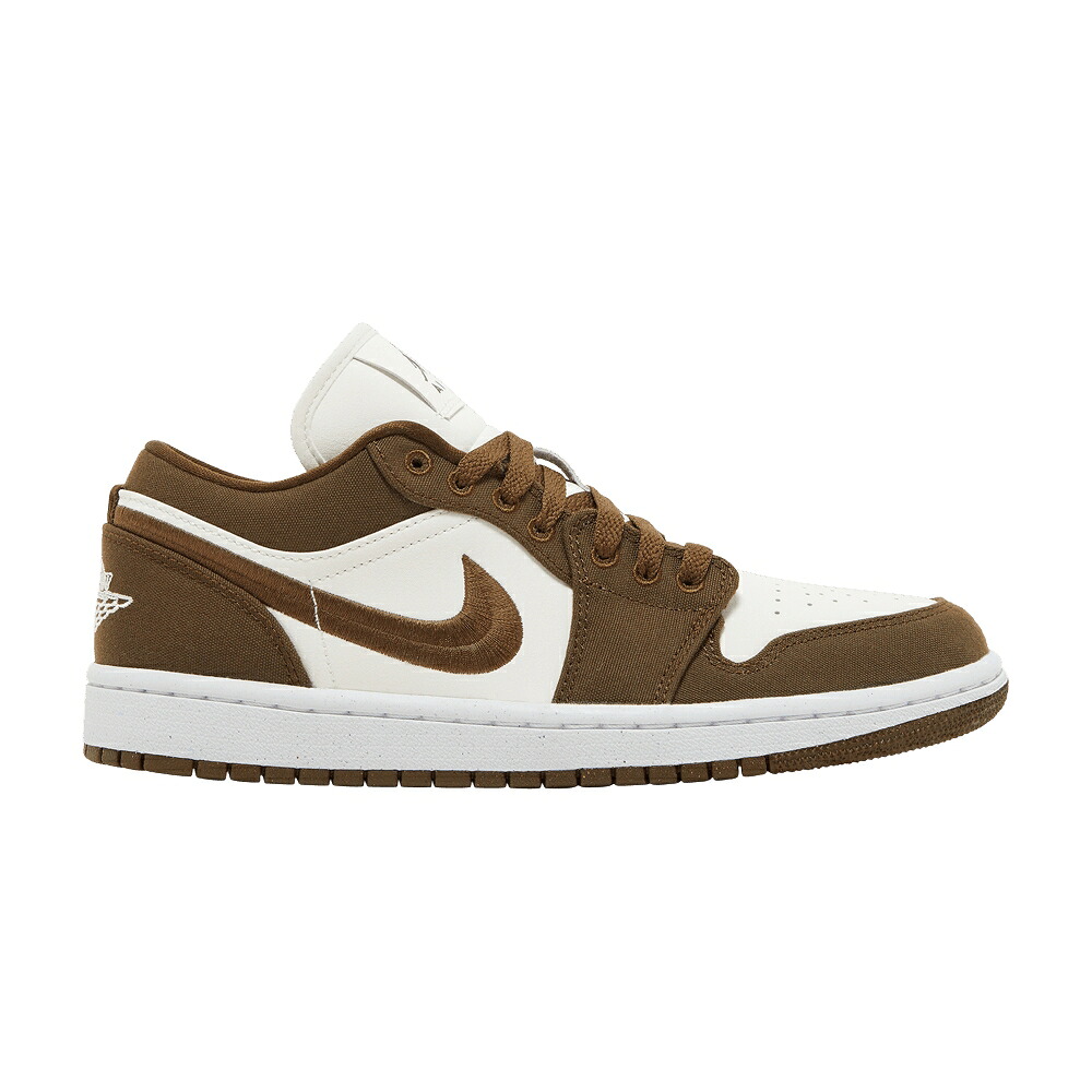 ナイキ オリーブ 白いこと 白いこと エアジョーダン \u0027LIGHT OLIVE\u0027 スニーカー レディース AIR JORDAN WMNS AIR JORDAN 1 LOW SE / LIGHT OLIVE WHITE SAIL