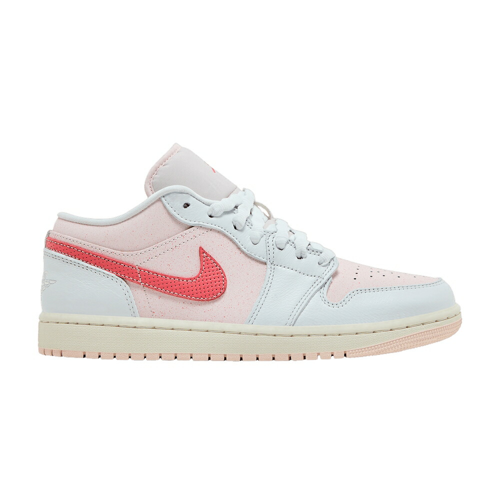 ナイキ 白いこと 白いこと サクラ色 エアジョーダン \u0027STRAWBERRY MILKSHAKE\u0027 スニーカー レディース AIR JORDAN WMNS AIR JORDAN 1 LOW SE / SUMMIT WHITE LIGHT SOFT PINK