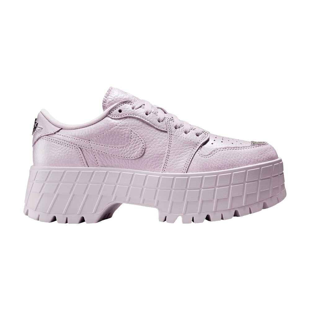ナイキ ブルックリン 銀色 シルバー エアジョーダン 'DOLL' スニーカー レディース AIR JORDAN WMNS AIR JORDAN 1 LOW BROOKLYN / DOLL METALLIC SILVER|スニケス