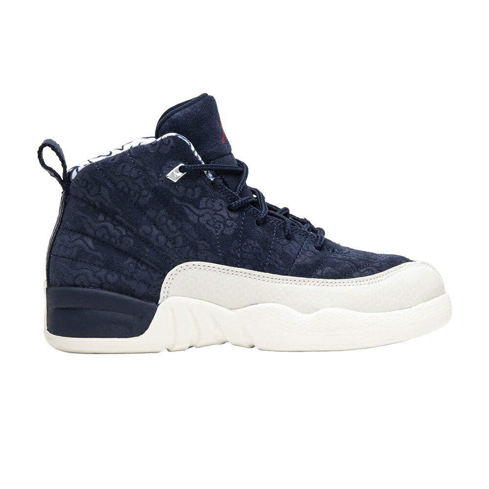 ナイキ カレッジ 紺色 ネイビー 赤 レッド エアジョーダン 'INTERNATIONAL FLIGHT' ジュニア キッズ AIR JORDAN AIR JORDAN 12 RETRO PS / COLLEGE NAVY SAIL UNIVERSITY RED ベビー マタニティ スニーカー｜スニケス