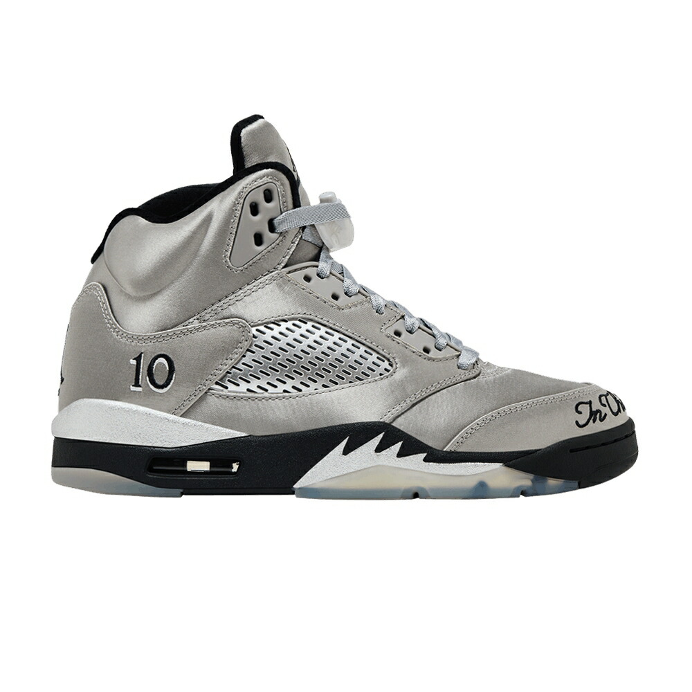 ナイキ 灰色 グレー 黒色 ブラック エアジョーダン WINGS スニーカー レディース AIR JORDAN WMNS AIR JORDAN 5 RETRO / MEDIUM GREY BLACK METALLIC