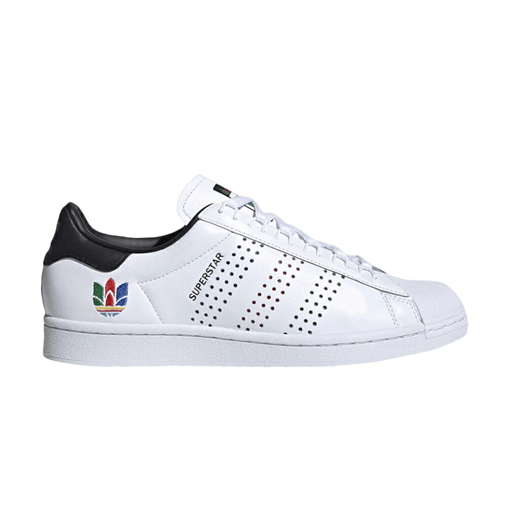 アディダス スーパースター トレフォイル 緑 グリーン コア 黒色 ブラック 'COLORFUL WHITE' スニーカー メンズ ADIDAS SUPERSTAR TREFOIL - CLOUD / GREEN CORE BLACK CORE BLACK｜スニケス
