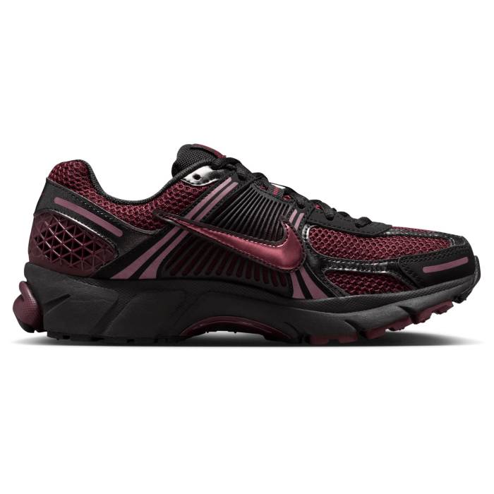 ナイキ Nike 【 Zoom Vomero 5 Women's Dark Team Red/Black/Burgundy Crush 】 ズーム レディース Team チーム Red 赤・レッド 黒色 ブラック ワイン色・バーガンディー