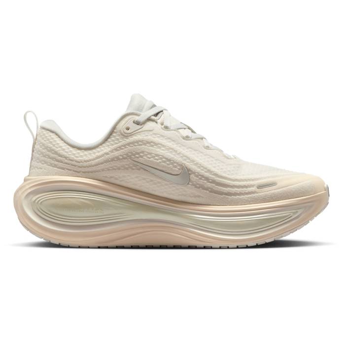 ナイキ Nike 【 Vomero Plus Ess Women\'s Summit White/Chalk/Pure Platinum 】 レディース 白色 ホワイト ピュア Platinum プラチナム