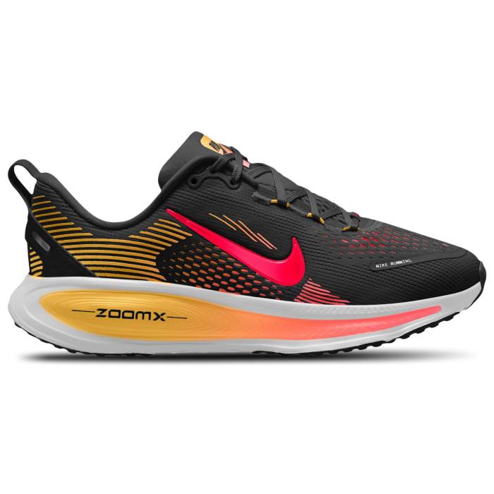 ナイキ Nike 【 Vomero 18 - Boys\u0027 Grade School Boys\u0027 Grade School Black/Bright Crimson/Light Crimson 】 お坊っちゃん キッズ 黒いこと 黒いこと クリムゾン