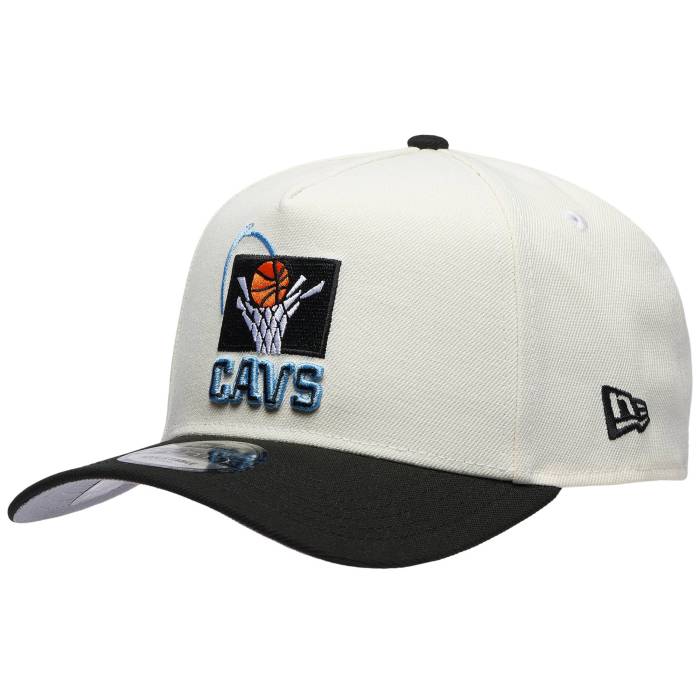 【★百貨店SALE★6/11真夜中2時迄】ニュー内鰓 New Era 【 Cavaliers 9Forty A-Frame Hwc Cap - Adult Adult Chrome/Black 】 キャバリアーズ 旗がしら かぶり笠 ユニ一発やる 黒いこと 黒いこと