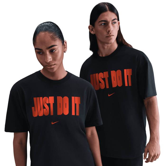 ナイキ Nike 【 Calling Jdi T-Shirt Men's Black 】 Tシャツ メンズ 黒色 ブラック 14,819円