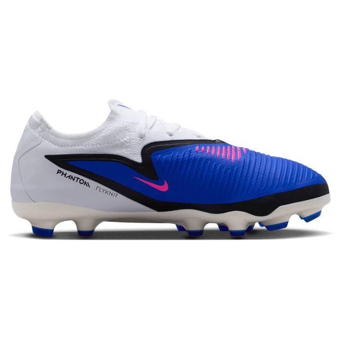ナイキ Nike 【 Jr Phantom 6 Low Pro Fg/Mg - Boys\u0027 Grade School Boys\u0027 Grade School Pink Blast/Racer Blue/White 】 労働者階級 お坊っちゃん キッズ pink サクラ色 ブラジャー同盟罷工 青み 青色 白いこと 白いこと