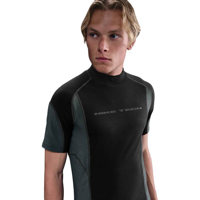 ナイキ Nike 【 Tech Pro Ss Top Layer Men's Black/Anthracite/Anthracite 】 テック プロ メンズ 黒色 ブラック