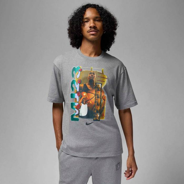 ナイキ ジョーダン Jordan 【 Brand Mj 23 Short Sleeve Crew Men Carbon Heather/Black 】 Sleeve スリーブ クルー メンズ カーボン heather ヘザー 黒色 ブラック