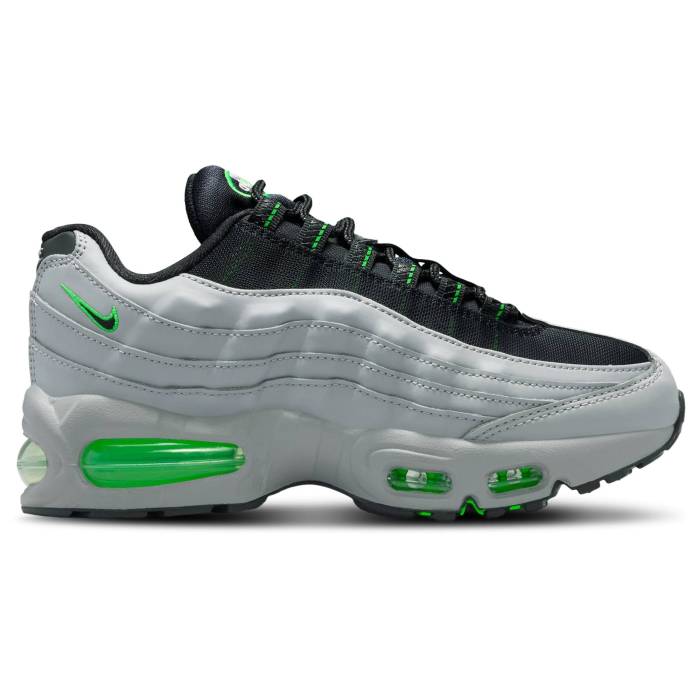 ナイキ Nike 【 Air Max 95 Bb Leather - Boys\u0027 Grade School Boys\u0027 Grade School Light Smoke/Green Strike 】 マックス なめし革 お坊っちゃん キッズ green 緑・緑であること ストライク