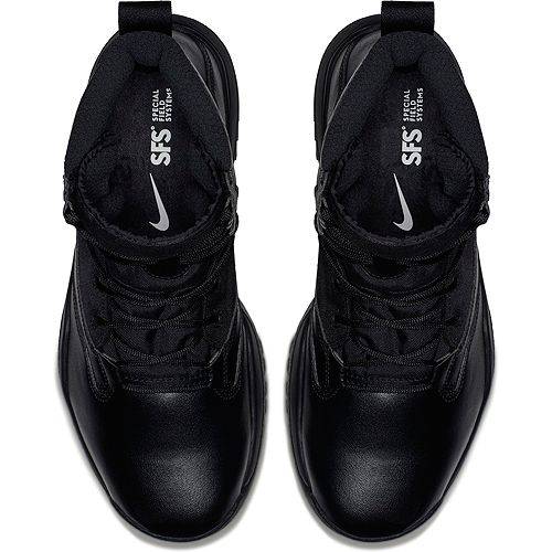 mens nike boots black