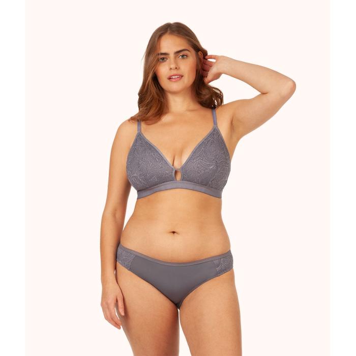 Wearlively 【 The Palm Lace Busty Bralette: Smoke Women 】 インナー 下着 ナイトウェア レディース インナー 下着 ランジェリー ブラジャー レディース