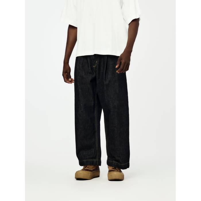 Studio Nicholson 【 Puch Single Pleat Pant Mens Black 】 パンツ メンズ 黒色 ブラック｜スニケス