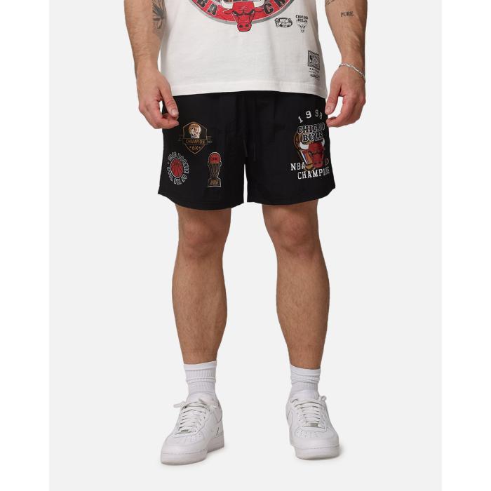 ミッチェル\u0026ネス Mitchell \u0026 Ness 【 Chicago Bulls Champs Nylon Shorts Mens Black 】 風の強い町 ブルズ ナイロン さる股引き メンズ 黒いこと 黒いこと