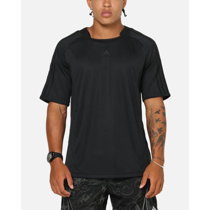 アディダス Adidas 【 Teamgeist T-Shirt Mens Black/Black 】 Tシャツ メンズ 黒色 ブラック｜スニケス