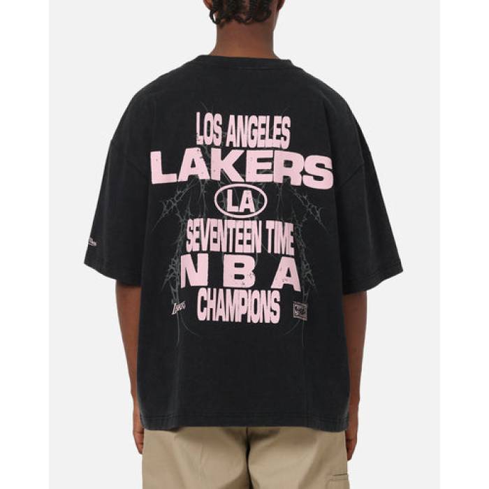 ミッチェル\u0026ネス Mitchell \u0026 Ness 【 Los Angeles Lakers Sigilism T-Shirt Mens Black 】 Lakers レイカーズ Tシャツ メンズ 黒色 ブラック