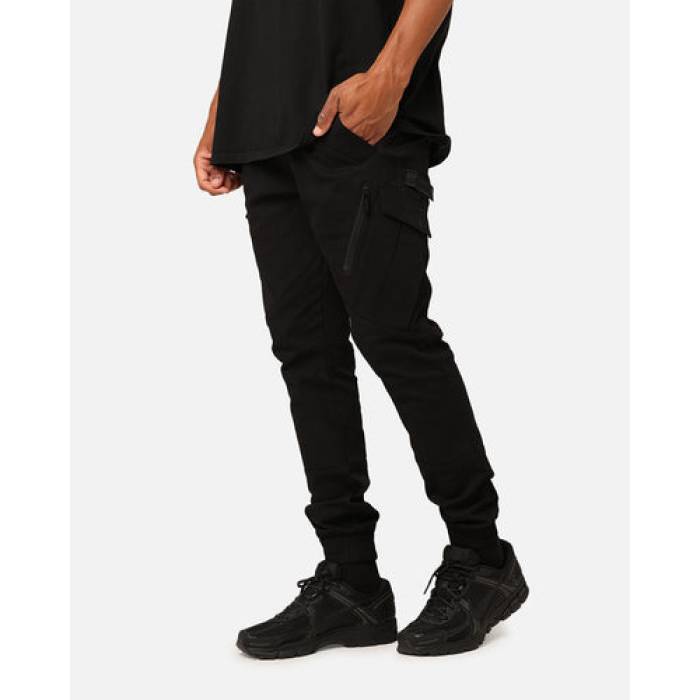 Carre 【 Mens Black/Black 】 メンズ 黒色 ブラック｜スニケス