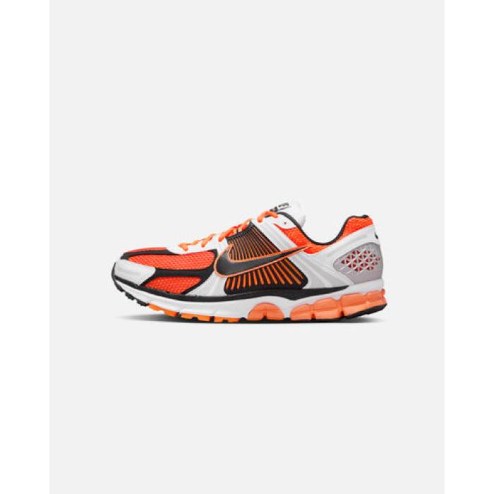 ナイキ Nike 【 Zoom Vomero 5 Ack Mens Total Orange/Bl 】 望遠レンズ メンズ orange 橙・オレンジ色