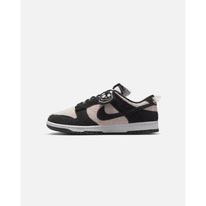 ナイキ Nike 【 Dunk Low Retro \