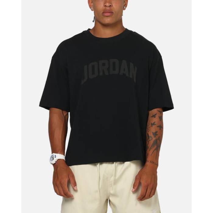 ナイキ ジョーダン Jordan 【 Flight Essentials Boxy T-Shirt Mens Black/Black 】 Flight フライト Tシャツ メンズ 黒色 ブラック 22,464円