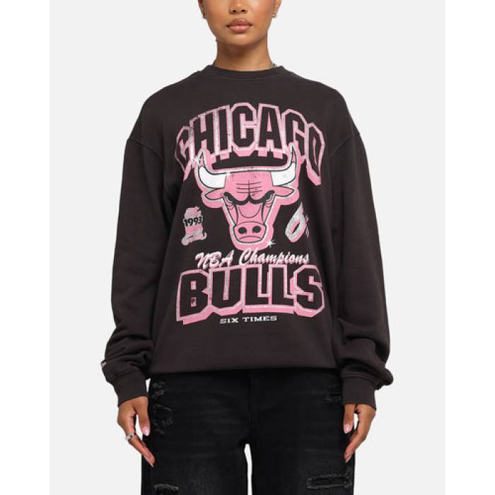 ミッチェル\u0026ネス Mitchell \u0026 Ness 【 Chicago Bulls Arch Logo Crewneck Womens Overdyed Black 】 風の強い町 ブルズ ロゴタイプ レディース 黒いこと 黒いこと