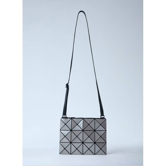 Bao Bao Issey Miyake 【 Lucent Crossbody Bag Women Brn 】 バッグ レディース