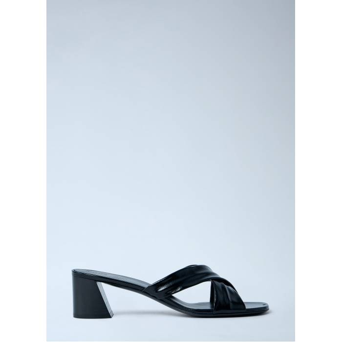 ケイト Khaite 【 Liria Sandals Women Blk 】 サンダル レディース