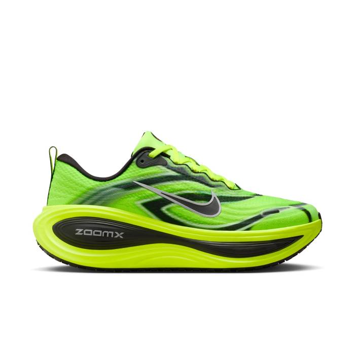 ナイキ Nike 【 Vomero Plus Se Unisex Blk/Vlt 】 ユニセックス